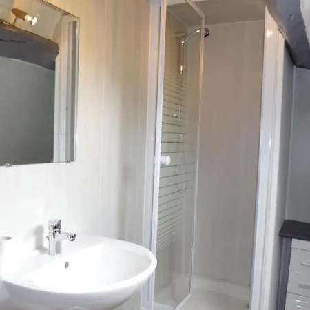 2 Bedroom Lovely In Casa de Férias Marques